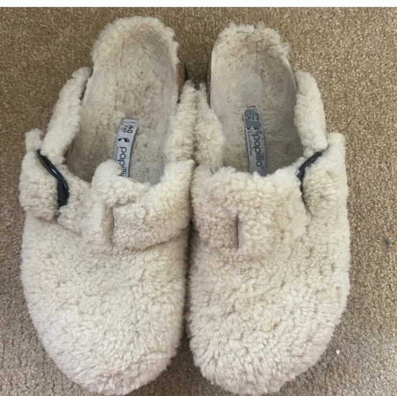 Birkenstock Eggshell Fuzzy Clogs Papillio Boston Big Buckle Teddy - Picture 4 of 8